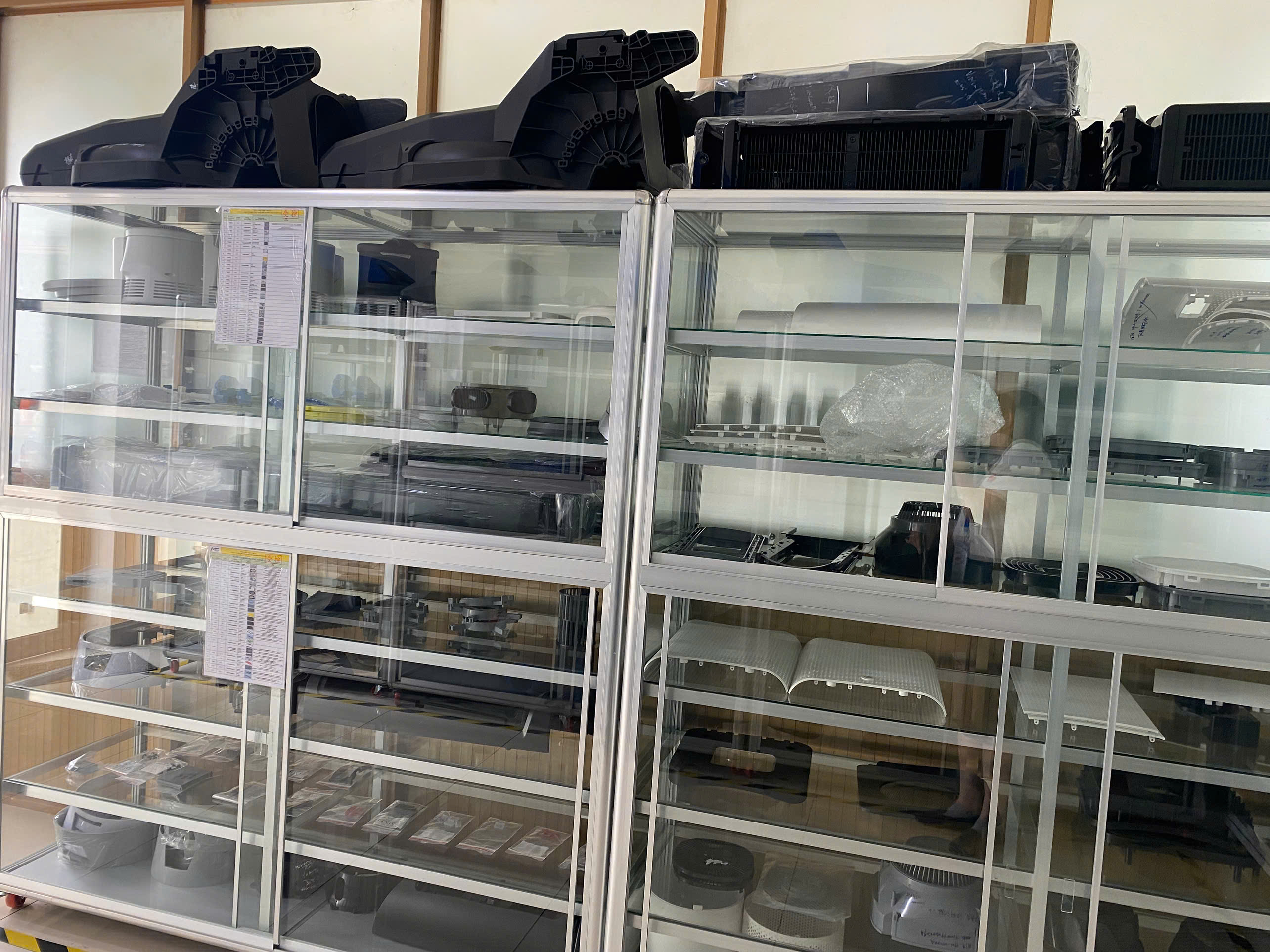 Sample display rack 5.jpg